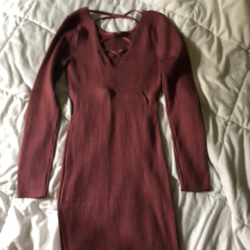 Dress - Picture 2 of 2